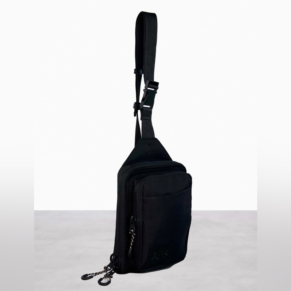 NWT BEIS Sport Sling Black new release